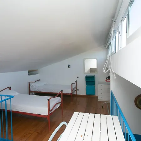 Trilocale Con Terrazzino A