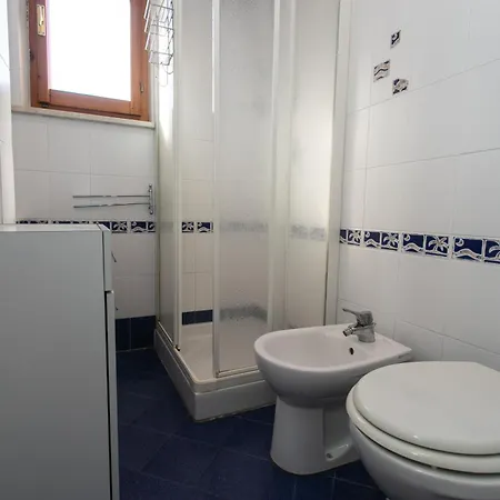Trilocale Con Terrazzino A - M025 * Marcelli